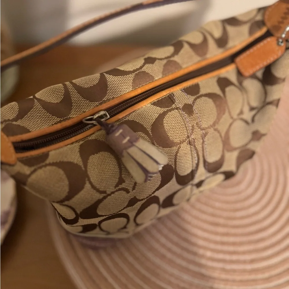 Vintage Y2K Coach Signature logo Mini Purple Suede Baguette shoulder bag